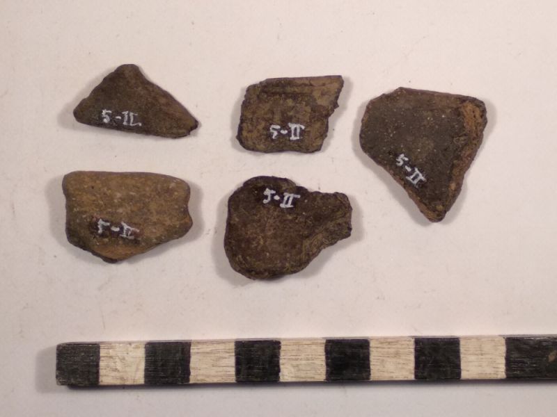 Datei:5 II 2 16843422128106371793792453551744.jpg